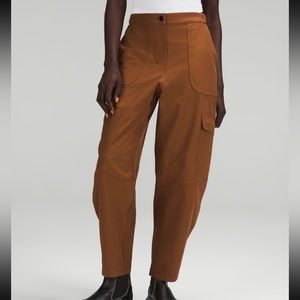 Light Utilitech Cargo Pocket High-Rise Pant